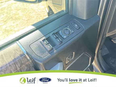 Used 2019 Ford F350 Lariat w/ Lariat Ultimate Package image 19