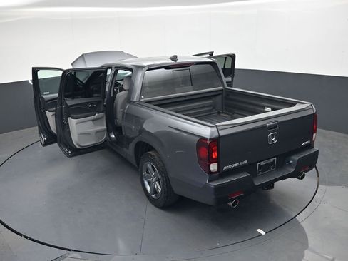 Used 2023 Honda Ridgeline RTL-E image 37
