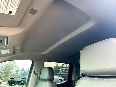 Used 2019 GMC Sierra 1500 SLT w/ SLT Premium Package image 11