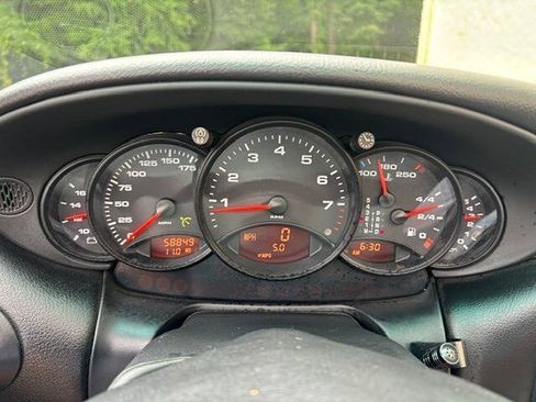 Used 2001 Porsche 911 Cabriolet image 6