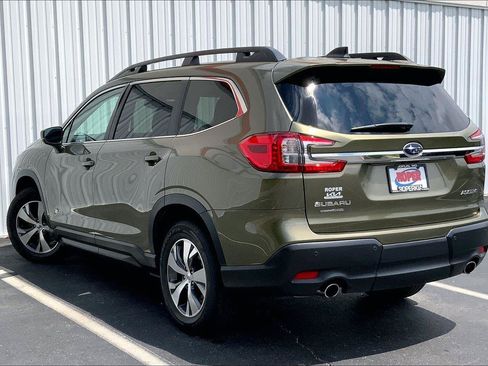 Used 2025 Subaru Ascent Premium AWD/4WD image 10