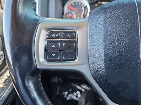Used 2018 RAM 3500 Laramie w/ Convenience Group AWD/4WD image 11
