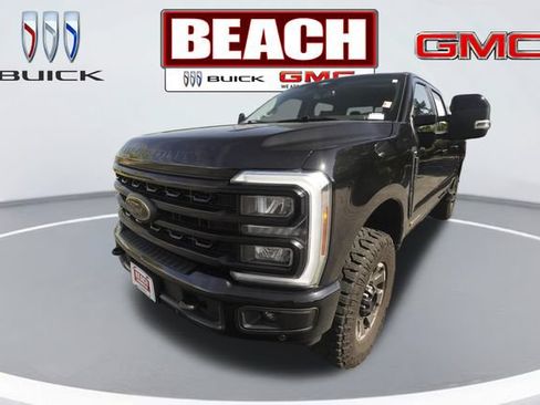 Used 2024 Ford F250 Lariat w/ Lariat Ultimate Package AWD/4WD image 7