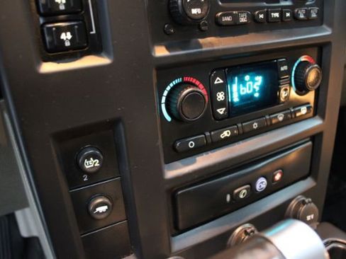 Used 2007 HUMMER H2 Luxury w/ Chrome Appearance Package image 19