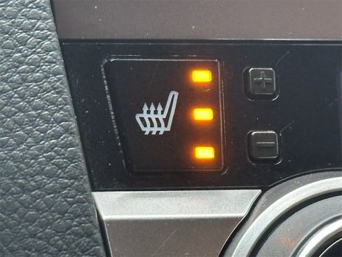 Used 2017 Subaru Outback 2.5i Touring w/ Popular Package #5A image 28