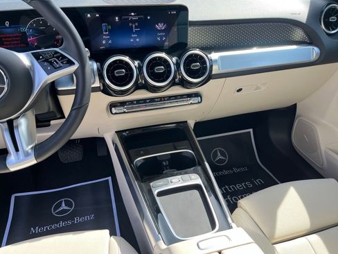 Certified 2026 Mercedes-Benz GLB 250 4MATIC image 11