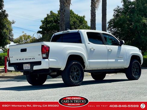 Used 2021 Toyota Tacoma SR5 image 30