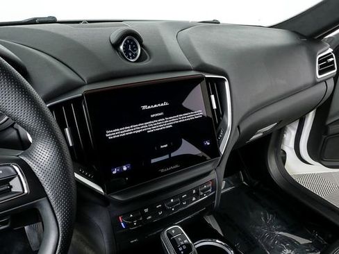 Used 2022 Maserati Ghibli Modena Q4 image 14