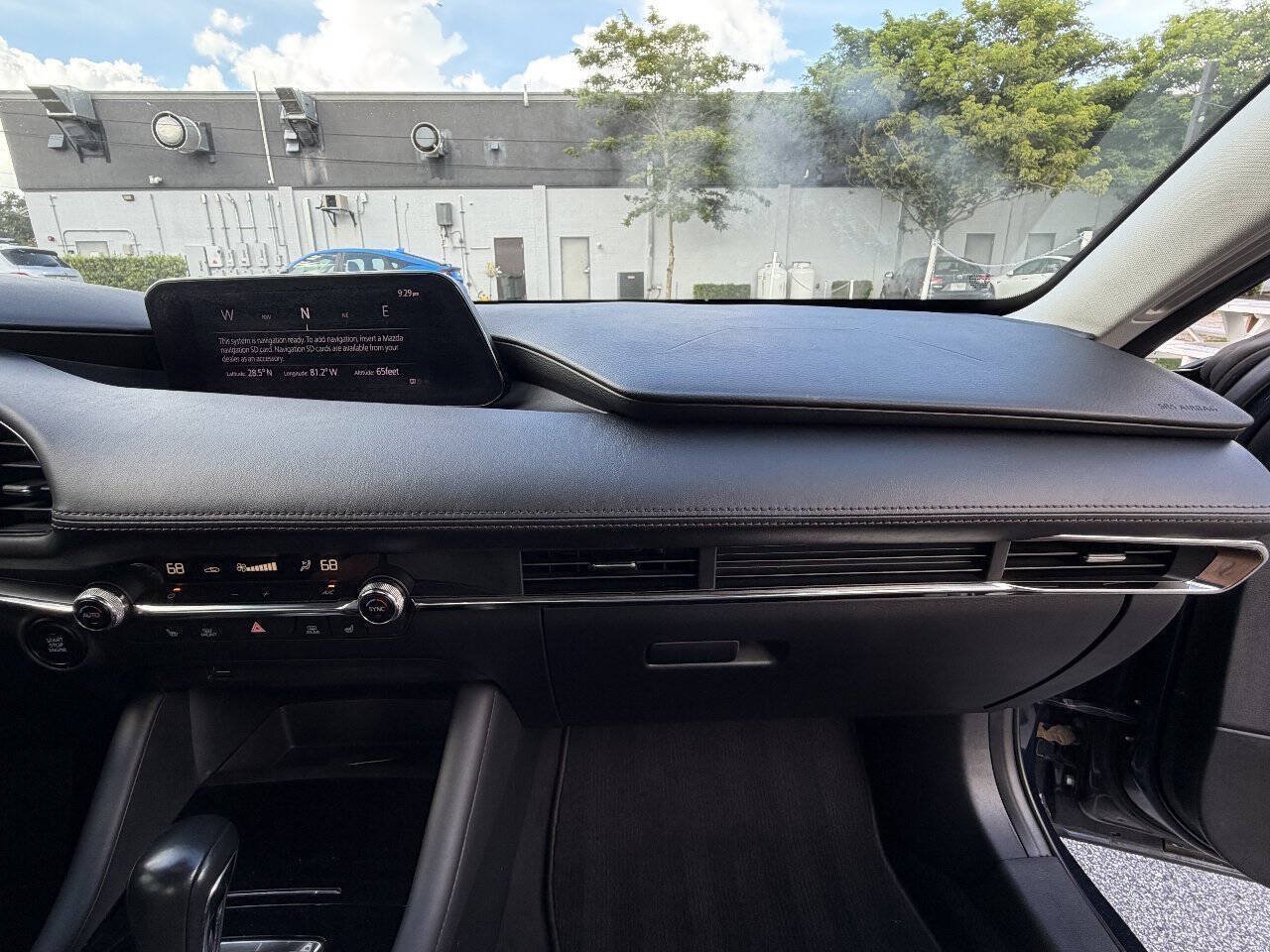 Used 2019 MAZDA MAZDA3 Sedan w/ Preferred Package FWD image 16