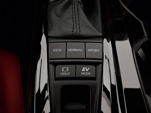 Used 2025 Toyota Camry XSE FWD image 23