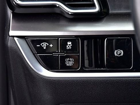 Certified 2023 Kia Sportage EX image 26