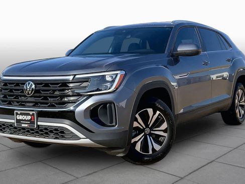 Used 2024 Volkswagen Atlas Cross Sport SE AWD/4WD image 1