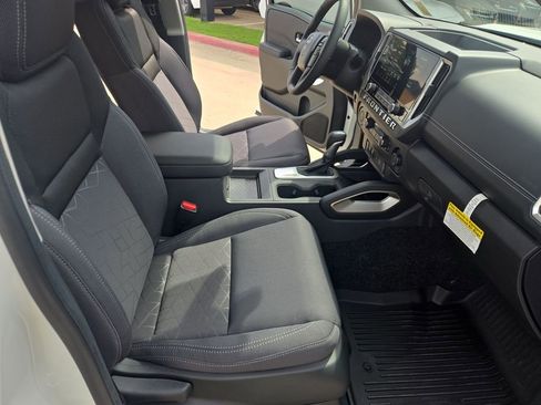 New 2026 Nissan Frontier SV w/ Tow Package RWD image 13