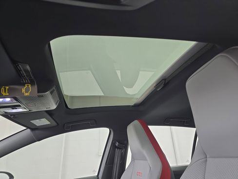 New 2026 Volkswagen GTI SE FWD image 29