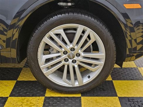 Used 2018 Audi Q5 2.0T Premium Plus image 9