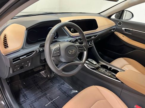 Used 2023 Hyundai Sonata Limited image 16