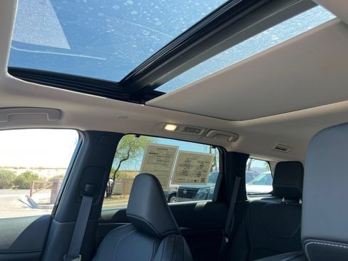 Certified 2026 INFINITI QX60 Luxe w/ Cargo Package FWD image 28