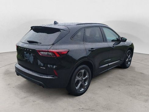 Used 2023 Ford Escape ST-Line w/ Tech Pack #1 AWD/4WD image 10