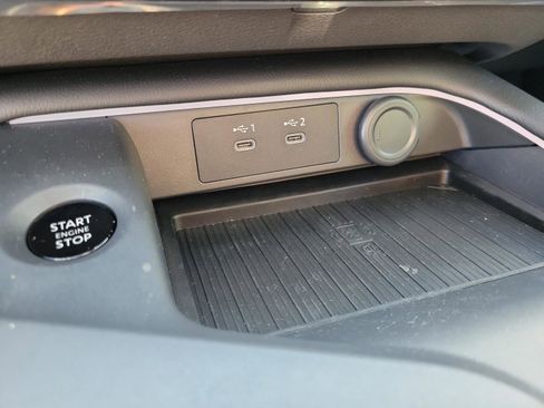New 2026 Nissan Sentra SV w/ SV Convenience Package FWD image 29