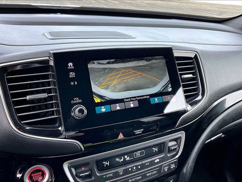 Used 2022 Honda Passport Elite image 14