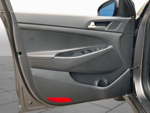 Used 2020 Hyundai Tucson Value w/ Cargo Package FWD image 22