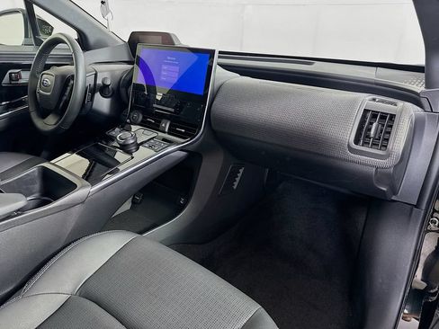Used 2023 Subaru Solterra AWD image 36