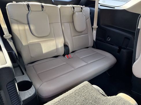 Used 2022 Ford Explorer Limited w/ Limited Technology Package image 10