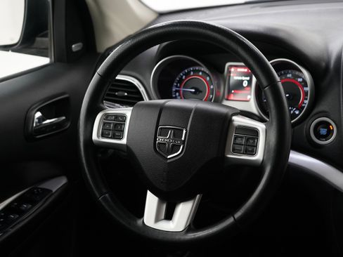 Used 2019 Dodge Journey GT w/ Driver Convenience Group AWD/4WD image 14