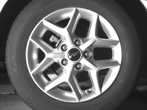 Used 2025 Kia Soul LX w/ LX Technology Package image 15