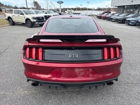 Used 2017 Ford Mustang GT Premium w/ GT Performance Package image 10