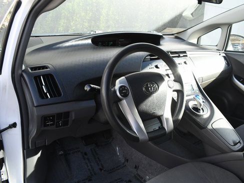 Used 2010 Toyota Prius Two image 14