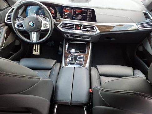 Used 2023 BMW X5 xDrive40i w/ M Sport Package AWD/4WD image 19