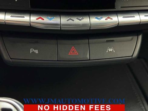 Used 2023 Cadillac XT4 Premium Luxury image 31