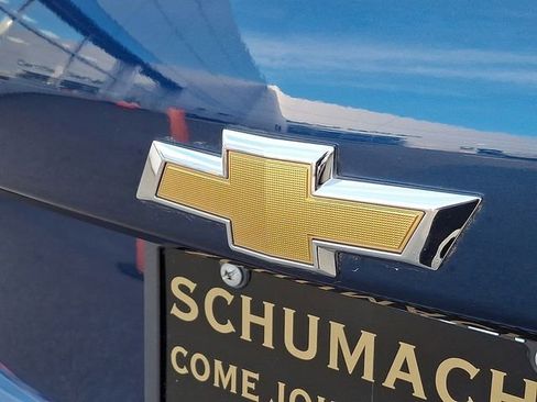 Used 2023 Chevrolet Equinox LT image 40