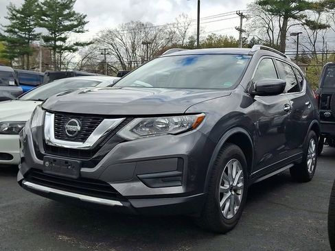 Used 2019 Nissan Rogue SV AWD/4WD image 2