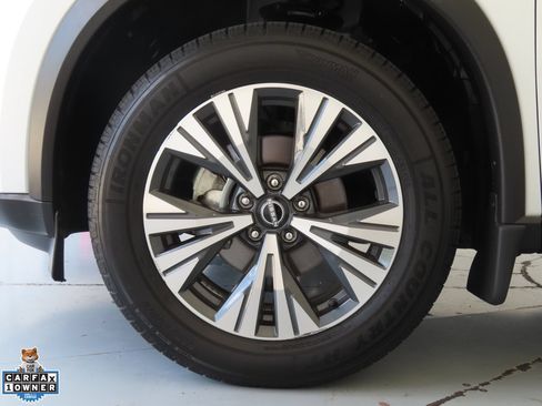 Used 2023 Nissan Rogue SV AWD/4WD image 28