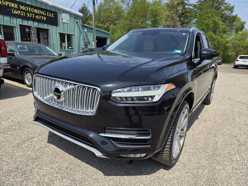 Used 2016 Volvo XC90 T6 Inscription w/ Vision Package AWD/4WD image 4