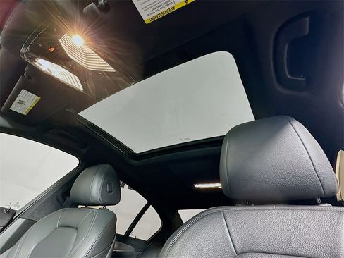 Used 2017 BMW 540i image 27