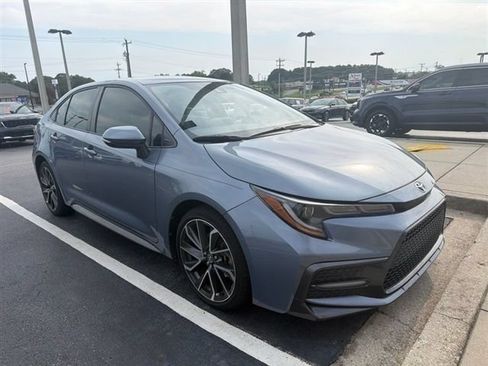 Used 2021 Toyota Corolla SE FWD image 4
