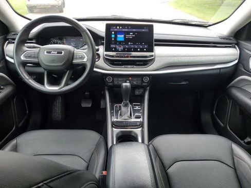 Used 2022 Jeep Compass Latitude AWD/4WD image 23
