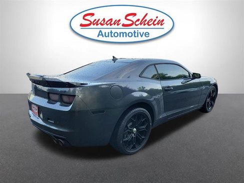 Used 2010 Chevrolet Camaro SS w/ RS Package RWD image 23