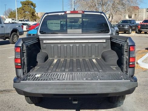 Used 2023 Nissan Frontier PRO-4X w/ Pro-4X Premium Package image 30