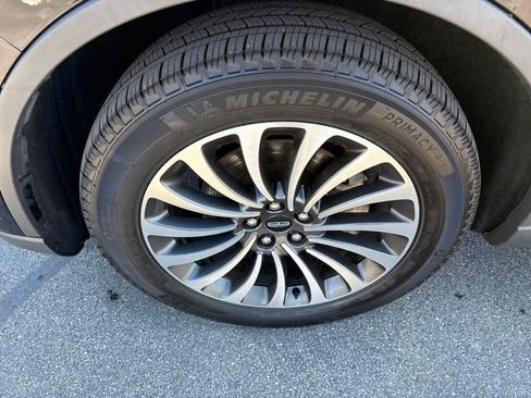 Used 2020 Lincoln Aviator Reserve w/ Equipment Group 201A image 42