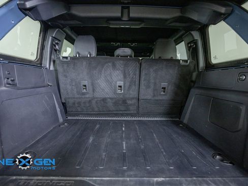 Used 2023 Ford Bronco Everglades AWD/4WD image 36