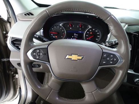 Used 2020 Chevrolet Traverse LT AWD/4WD image 6