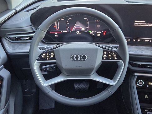 New 2025 Audi Q5 Premium Plus image 14