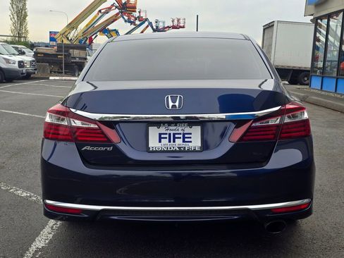 Used 2016 Honda Accord LX image 4