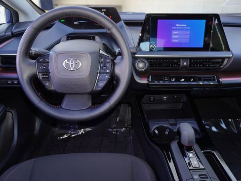 Used 2023 Toyota Prius Prime SE image 11