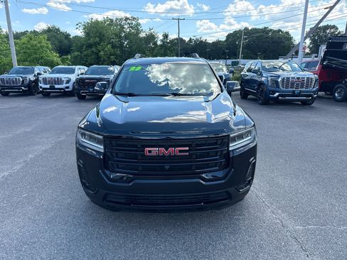 Certified 2023 GMC Acadia SLT w/ Elevation Edition AWD/4WD image 8