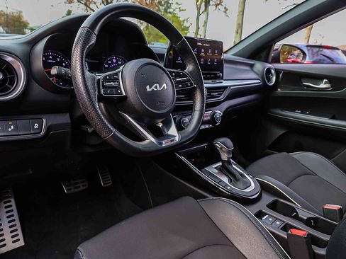 Certified 2023 Kia Forte GT-Line w/ GT-Line Premium Package image 7